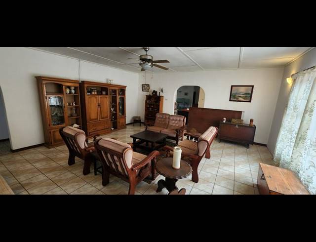 3 BEDROOM HOUSE FOR SALE IN WIDENHAM